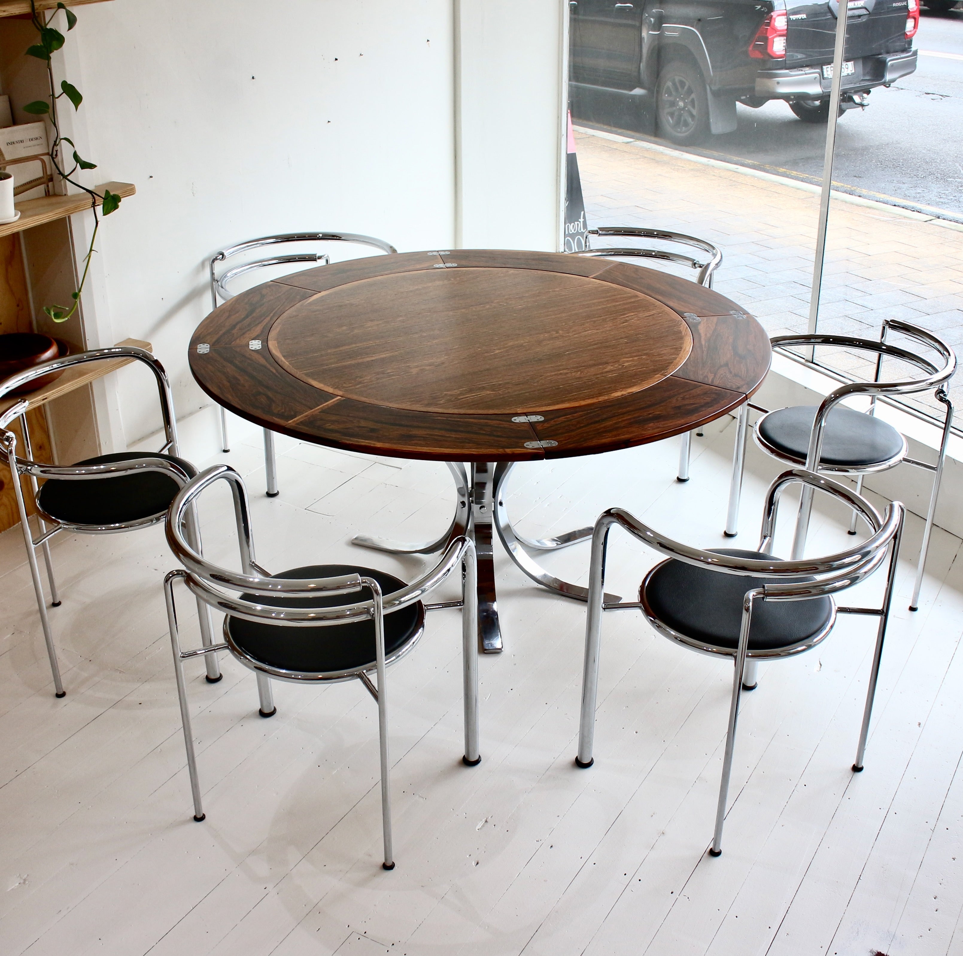 'Dark Horse' chairs by Rud Thygesen and Johnny Sørensen – Juliet's Balcony