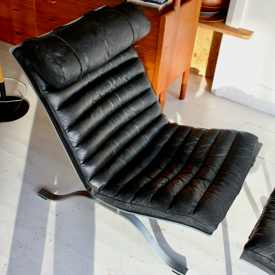 Ari chair and ottoman by Arne Norell