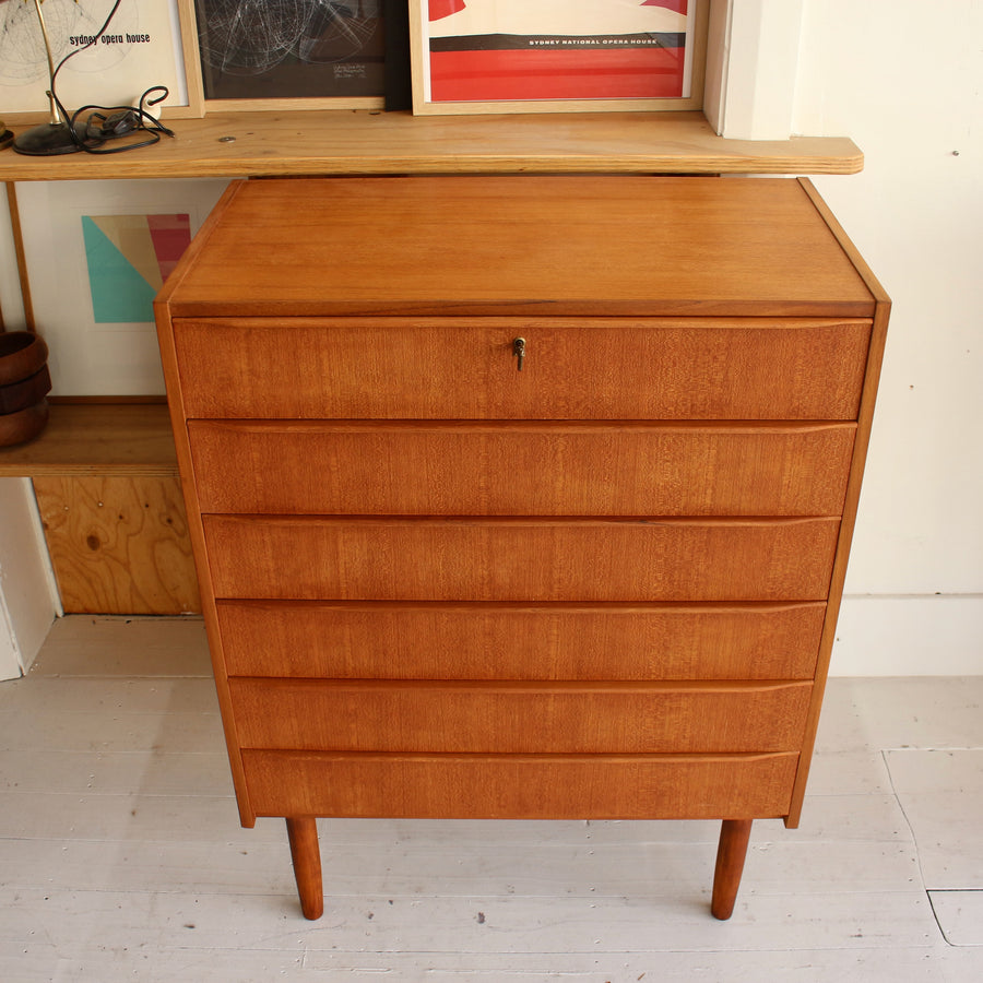 Danish teak chest of drawers ref 10046