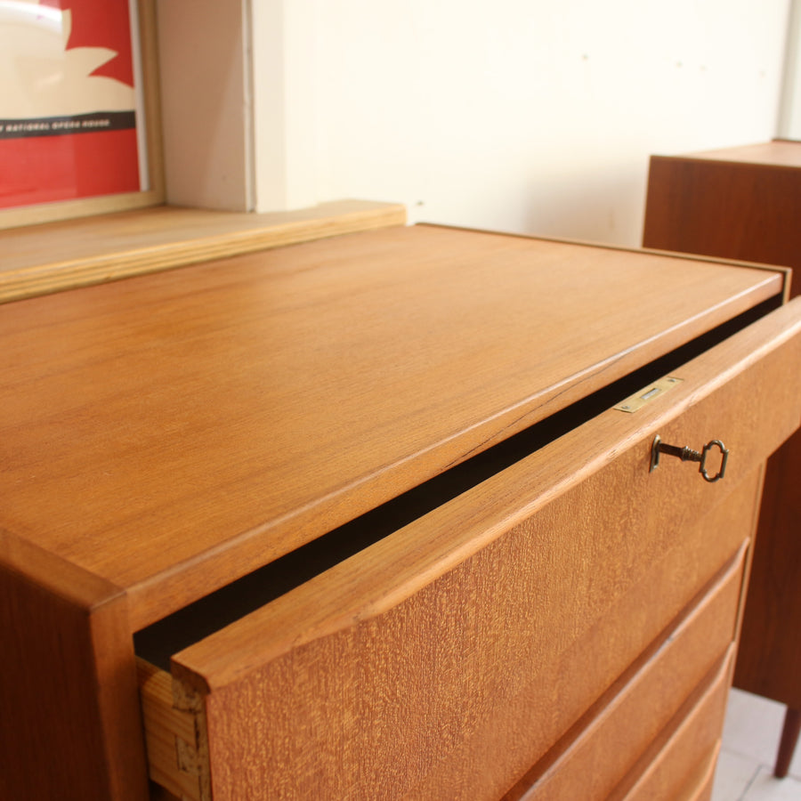 Danish teak chest of drawers ref 10046
