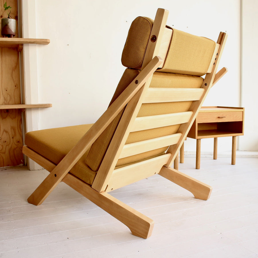 Hans Wegner CH03