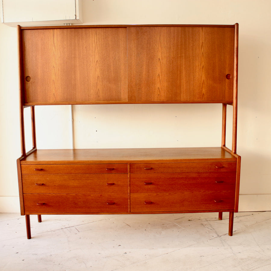 Hans Wegner Danish teak sideboard RY 20