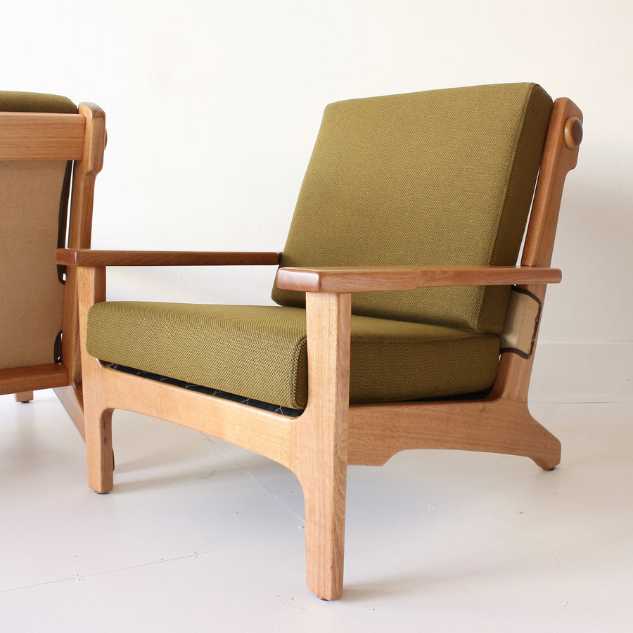 Pair Tessa T5 armchairs