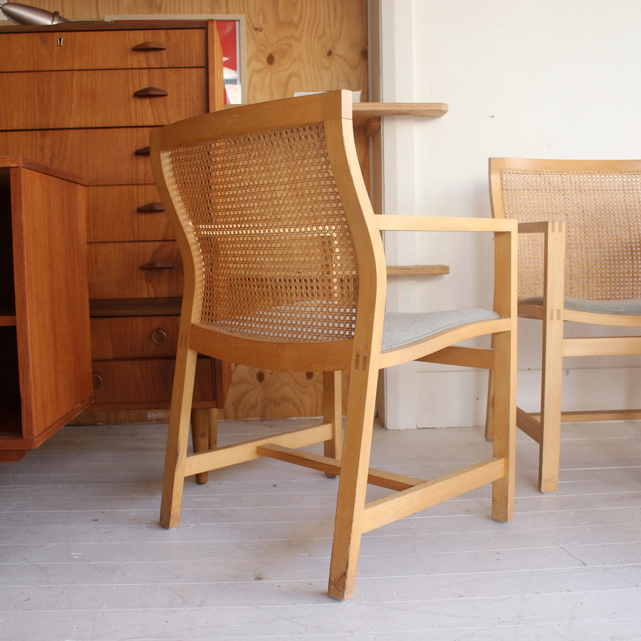 Rud Thygesen & Johnny Sørensen Kongeserien chairs