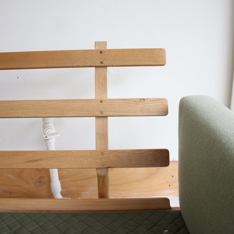 Hans J. Wegner GE236/3 Sofa