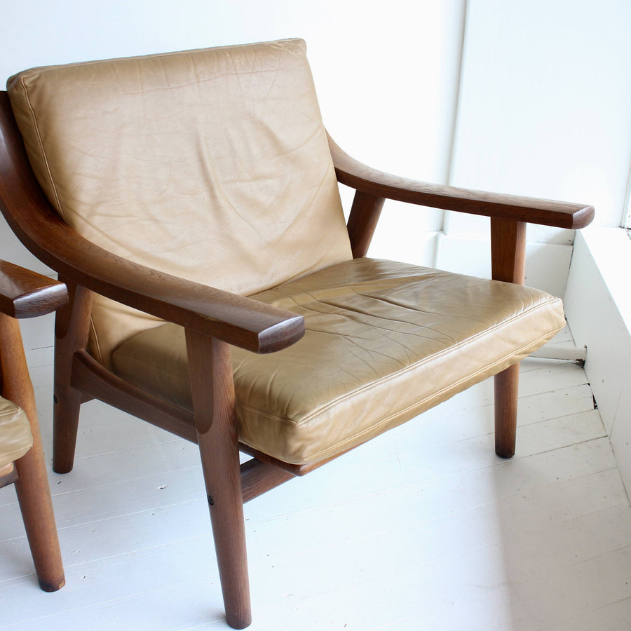 Hans J. Wegner GE530 Lowback Armchairs
