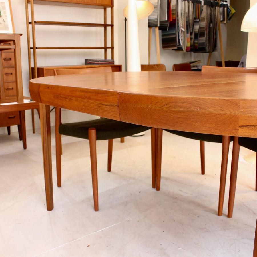 IB Kofod Larsen Dining Table