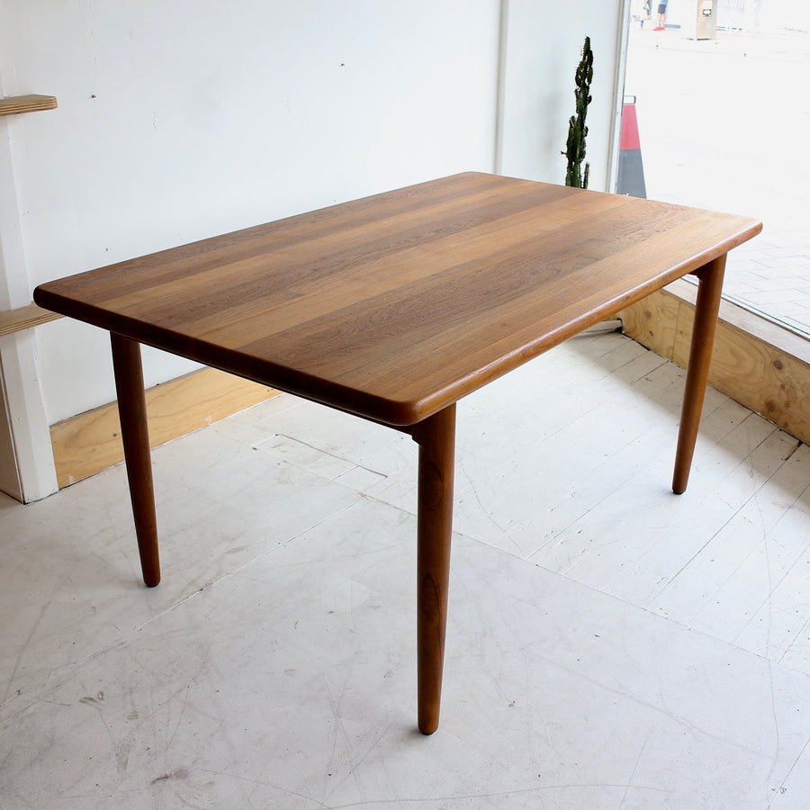 Niels Otto Møller 24A Dining Table