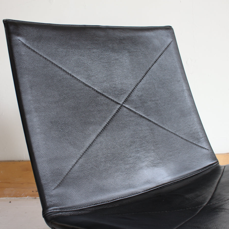 Poul Kjærholm PK22 Easy Chair